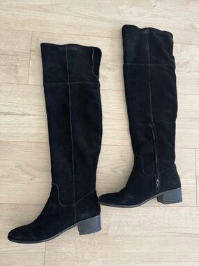 Suede Over The Knee Ladies Boots Size 7-1/2